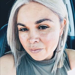 Meet your Posher, Anabell